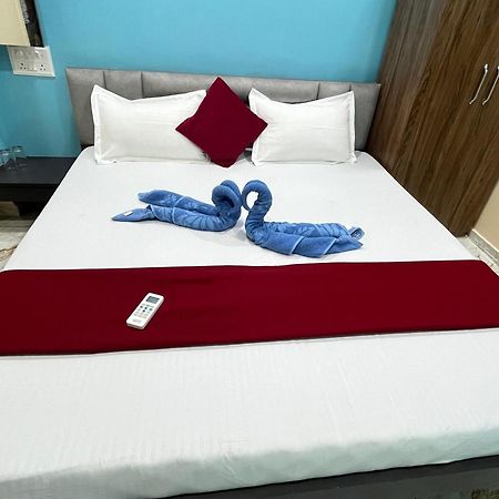 Jai Swaminarayan Delux Homestay Garudeshwar Exterior photo